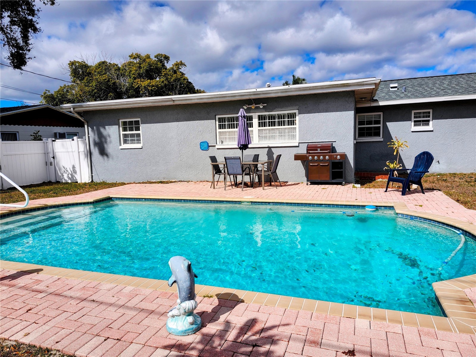 5700 30th Avenue N Saint Petersburg FL 33710 TB8470762 image8