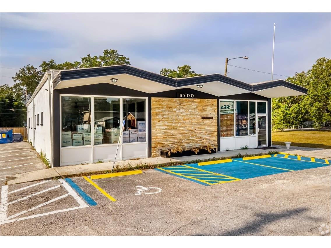 5700 54th Avenue N Kenneth City FL 33709 U8204581 image1