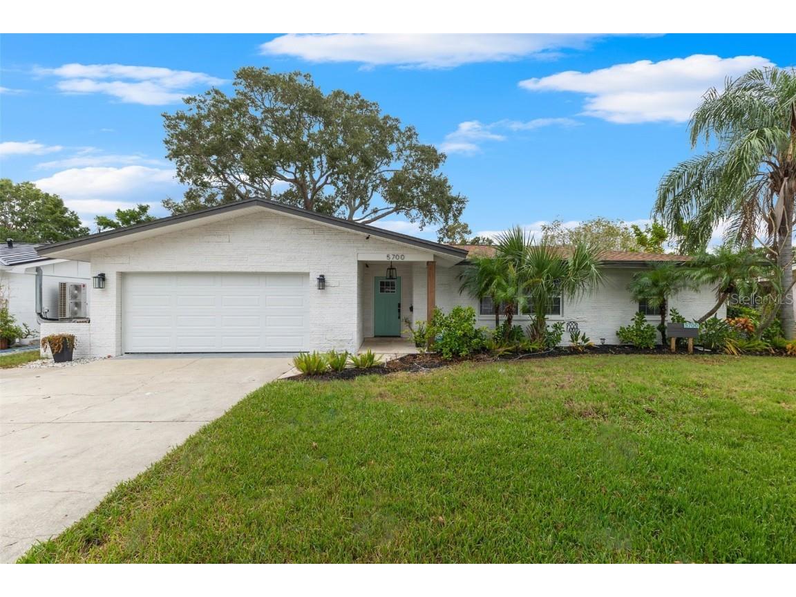 5700 Bayou Grande Boulevard NE Saint Petersburg FL 33703 TB8310509 image1