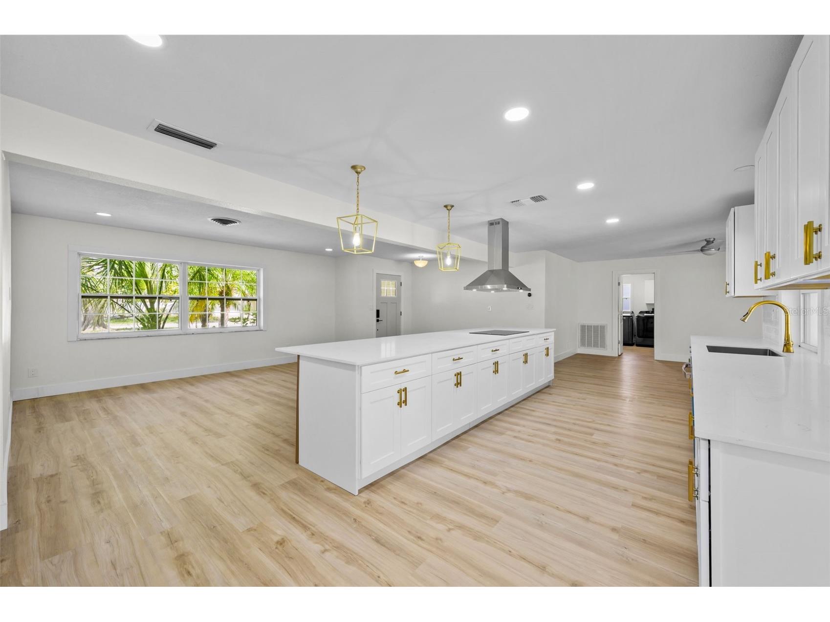 5700 Bayou Grande Boulevard NE Saint Petersburg FL 33703 TB8500937 image10