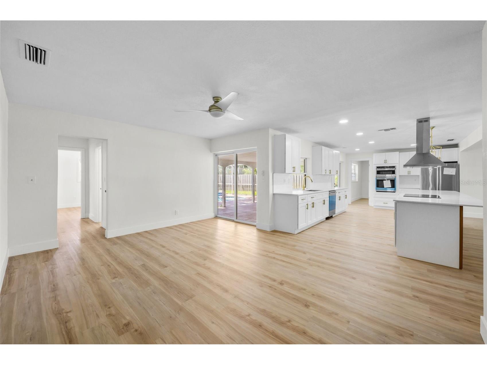 5700 Bayou Grande Boulevard NE Saint Petersburg FL 33703 TB8500937 image17