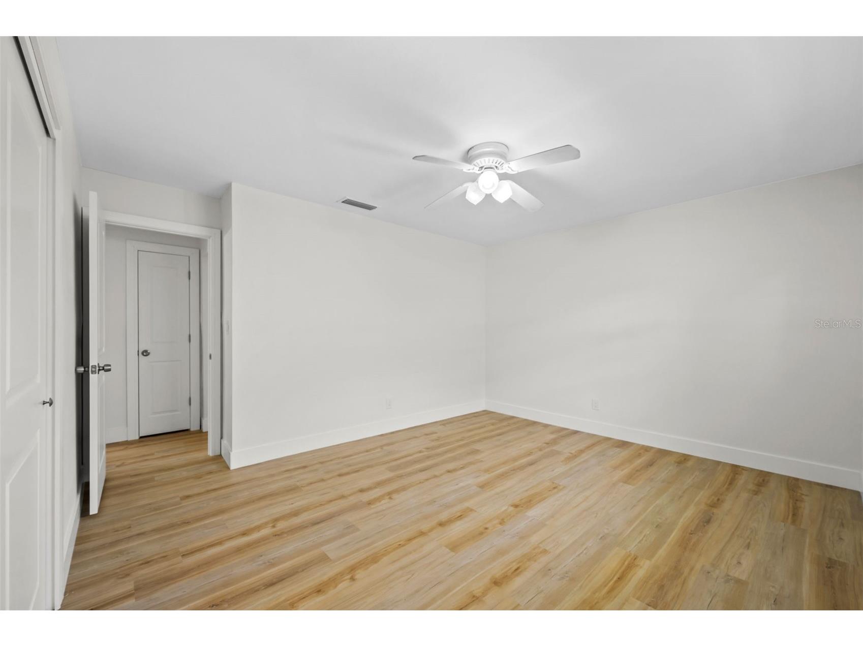 5700 Bayou Grande Boulevard NE Saint Petersburg FL 33703 TB8500937 image23
