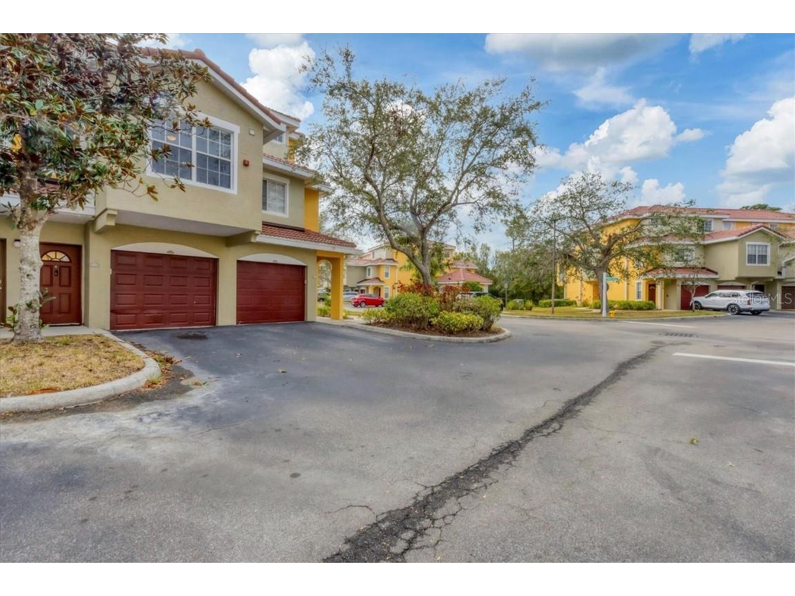 5700 Bentgrass Drive #16-211 Sarasota FL 34235 A4636488 image3