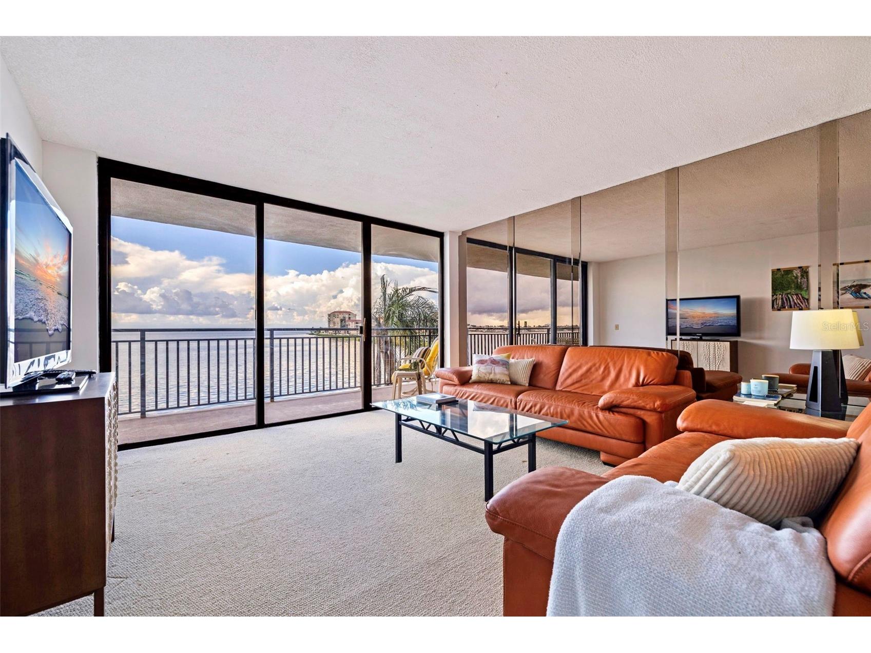 5700 Escondida Boulevard S #303 Saint Petersburg FL 33715 - TAMPA BAY TB8418802 image4