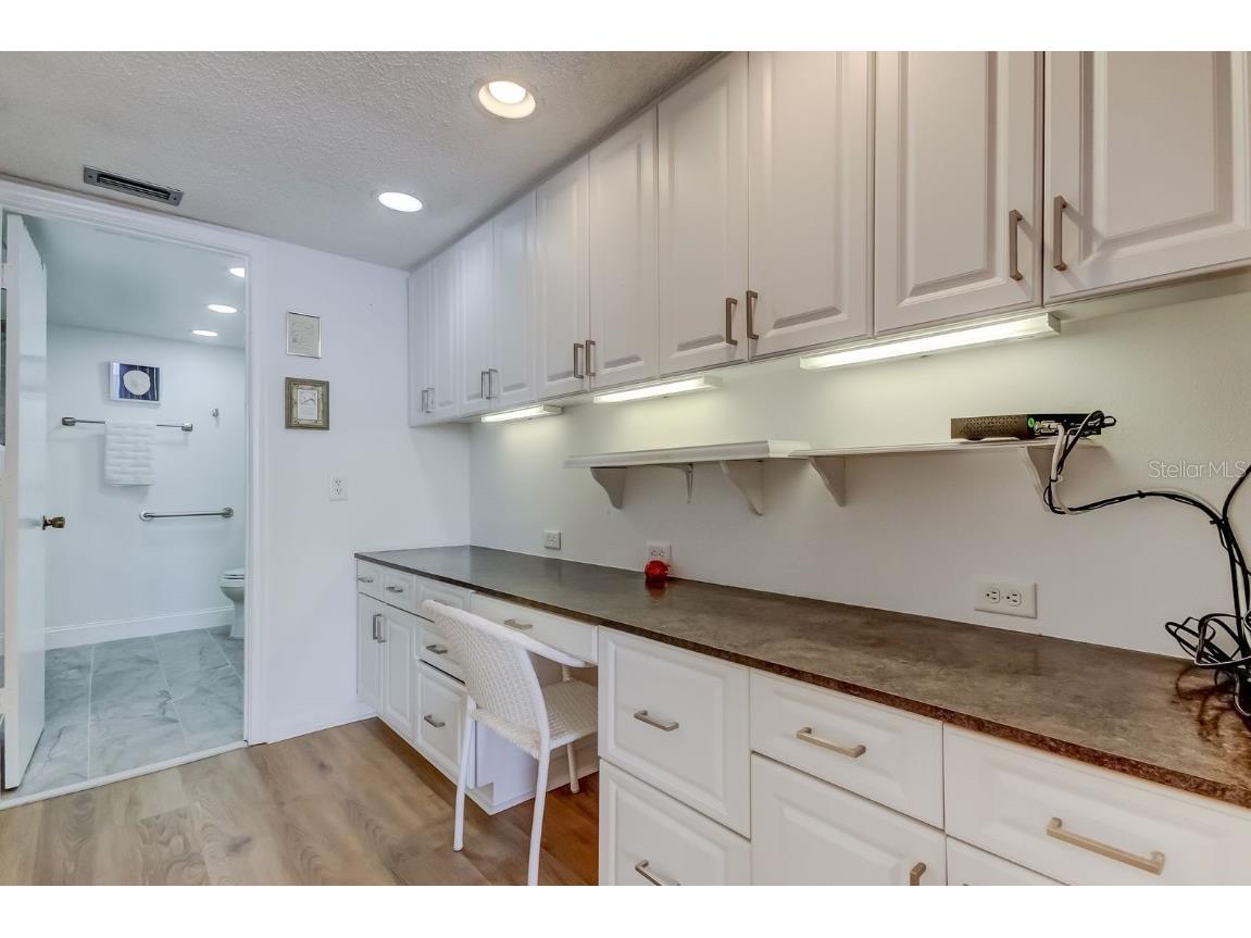 5700 Escondida Boulevard S #403 Saint Petersburg FL 33715 TB8450732 image13