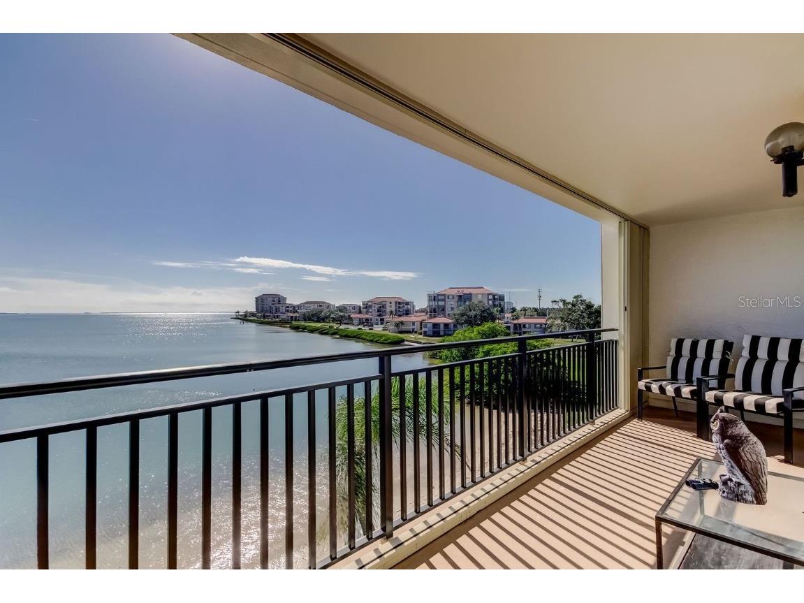 5700 Escondida Boulevard S #403 Saint Petersburg FL 33715 TB8450732 image2