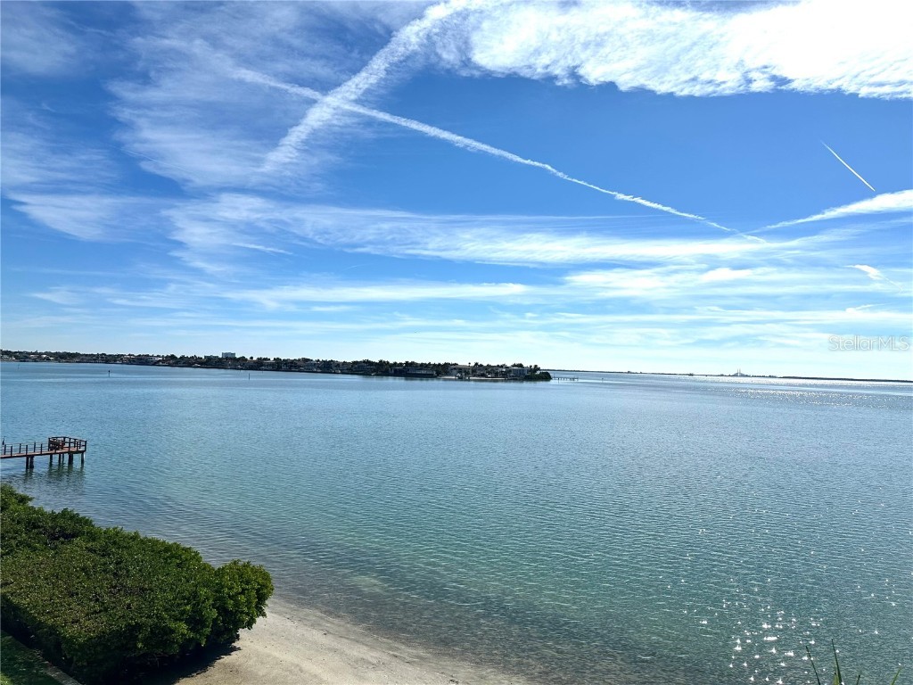 5700 Escondida Boulevard S #403 Saint Petersburg FL 33715 TB8450732 image34