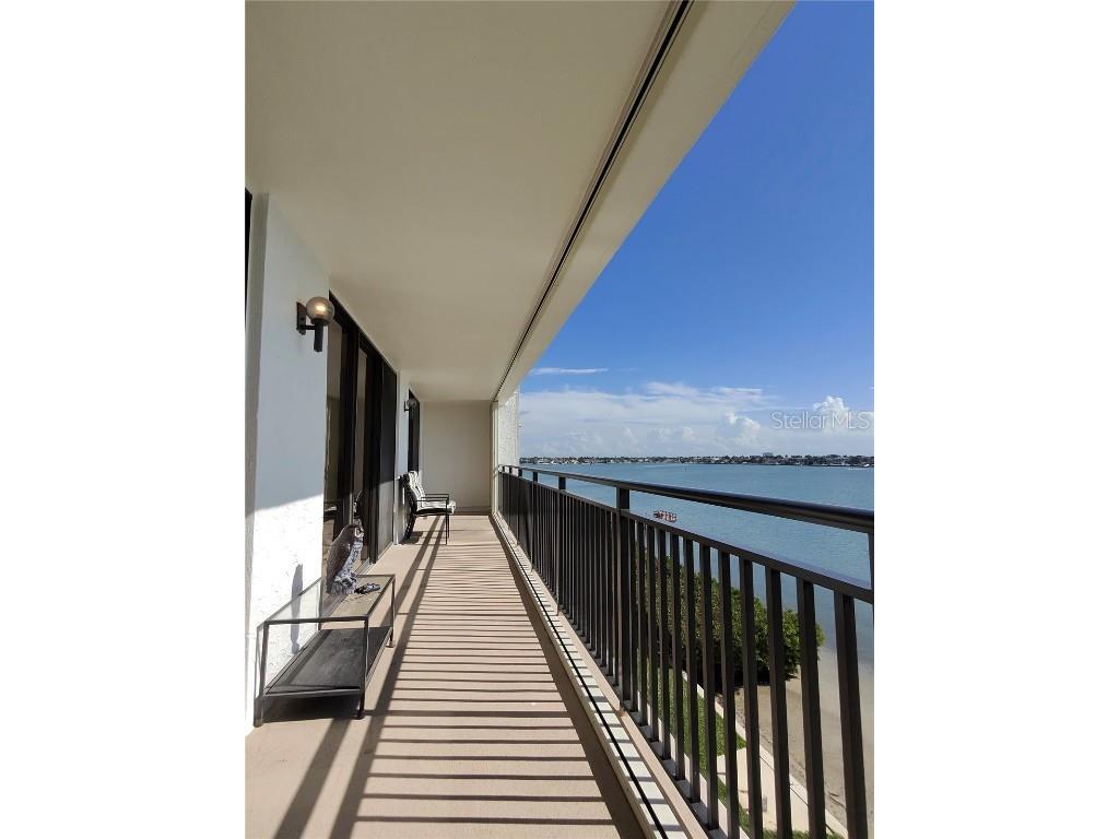 5700 Escondida Boulevard S #403 Saint Petersburg FL 33715 TB8450732 image4