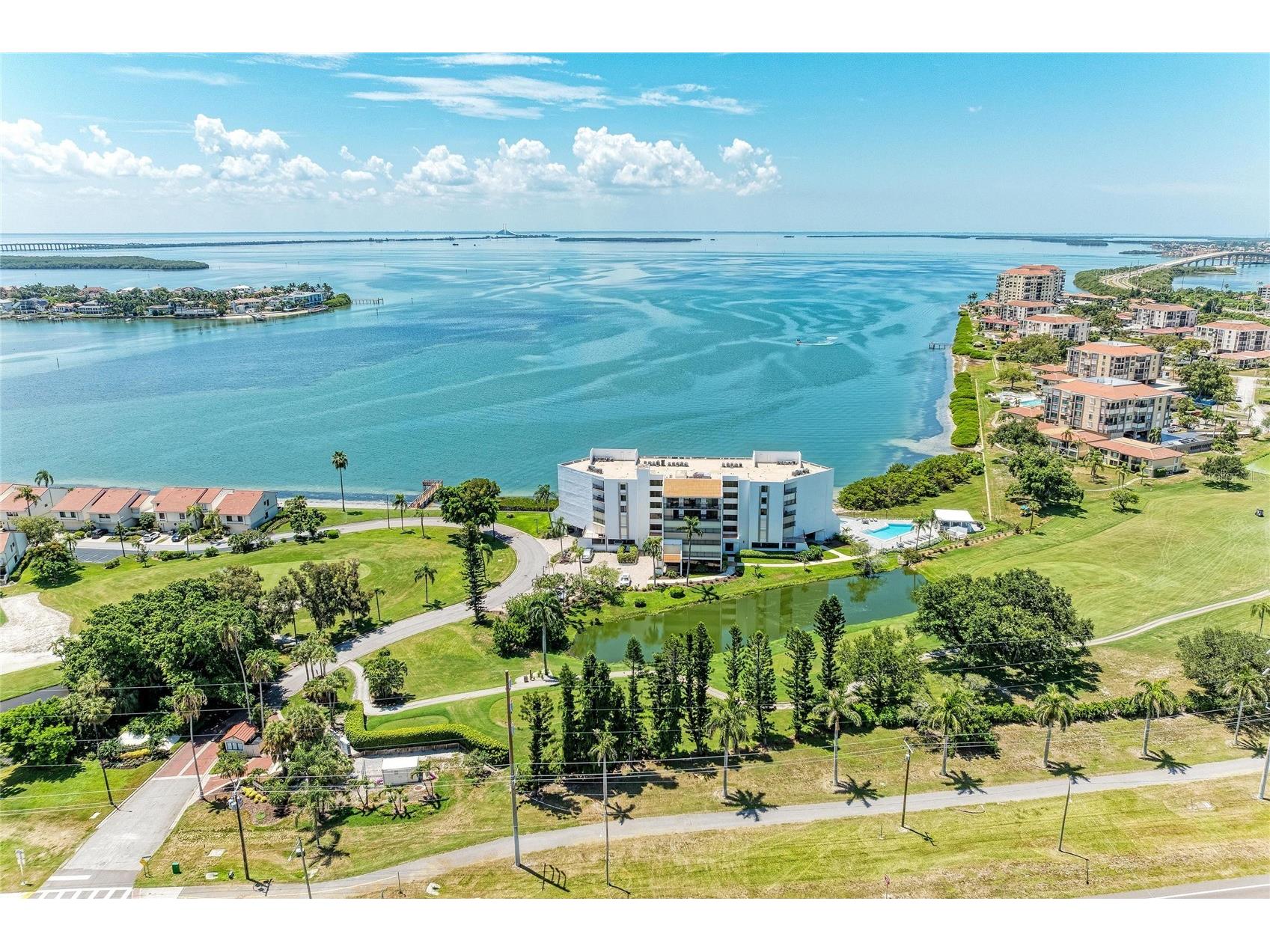 5700 Escondida Boulevard S #506 Saint Petersburg FL 33715 - BOCA CIEGA BAY A4699067 image1
