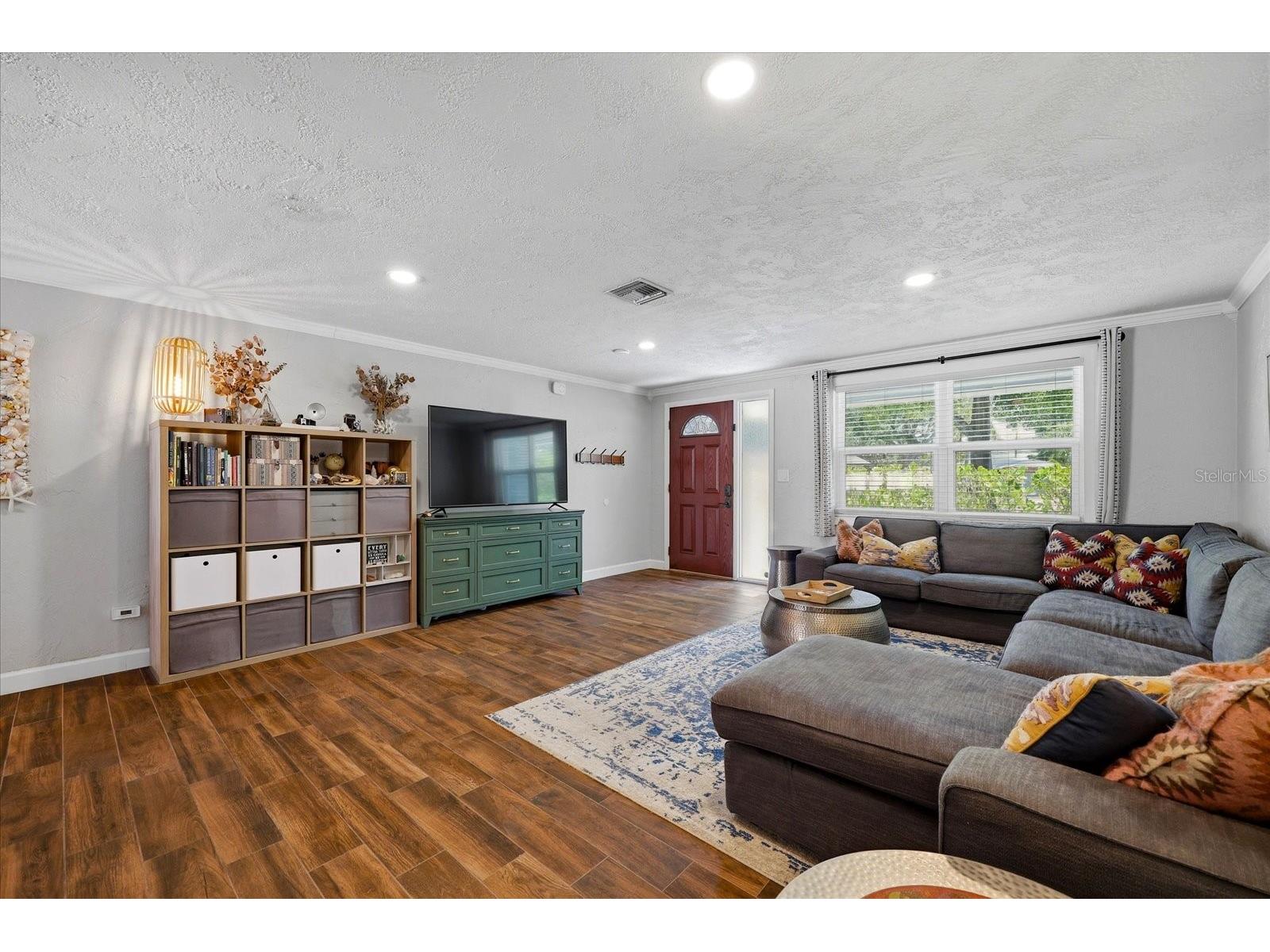 5700 Harding Boulevard NE Saint Petersburg FL 33703 TB8499178 image10