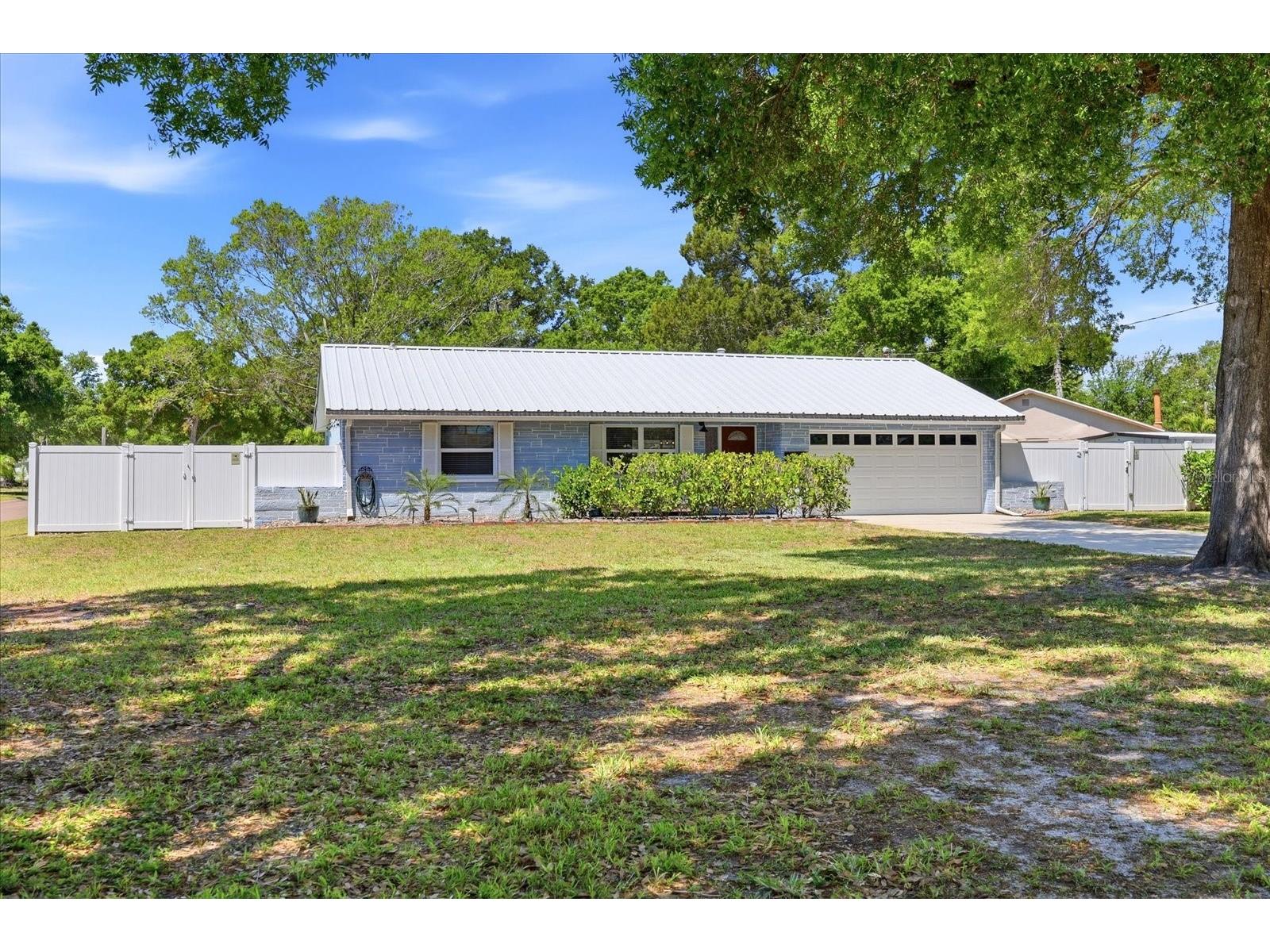 5700 Harding Boulevard NE Saint Petersburg FL 33703 TB8499178 image2