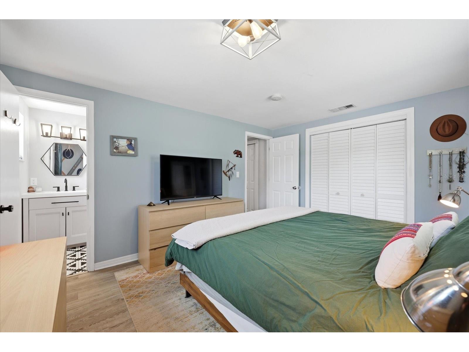 5700 Harding Boulevard NE Saint Petersburg FL 33703 TB8499178 image26