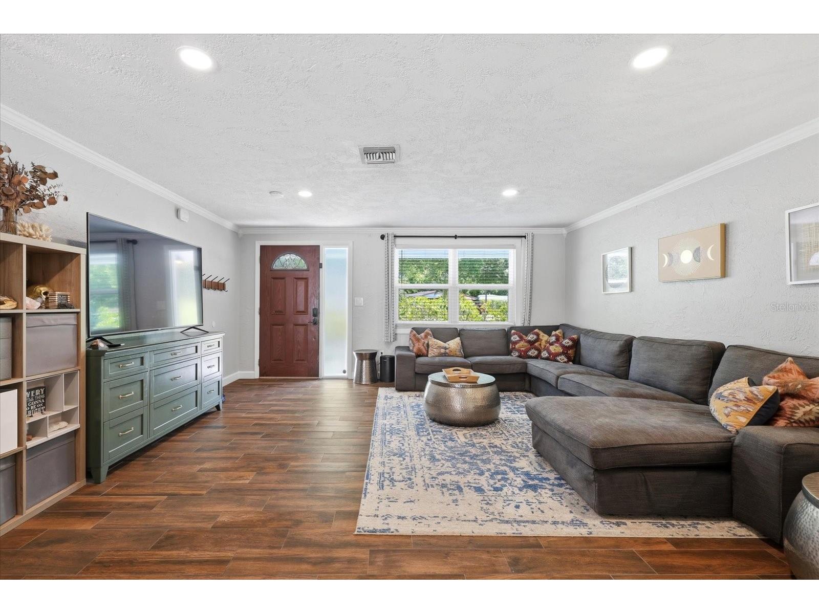 5700 Harding Boulevard NE Saint Petersburg FL 33703 TB8499178 image7