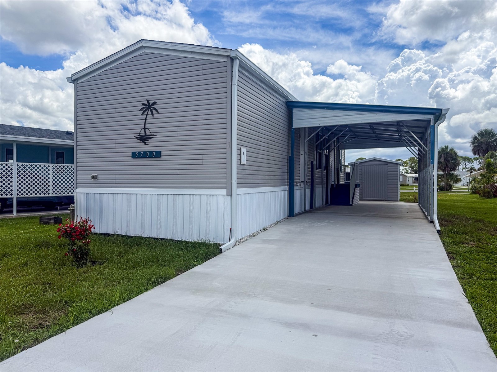 5700 Holiday Park Boulevard North Port FL 34287 A4661489 image1