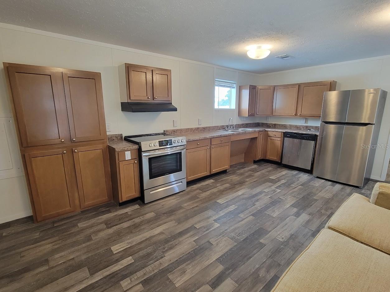 5700 Holiday Park Boulevard North Port FL 34287 A4685317 image3