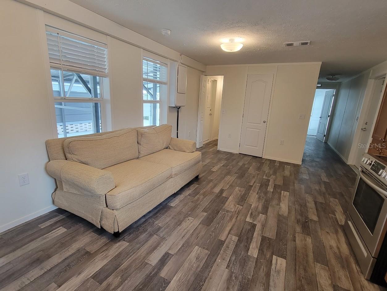 5700 Holiday Park Boulevard North Port FL 34287 A4685317 image4