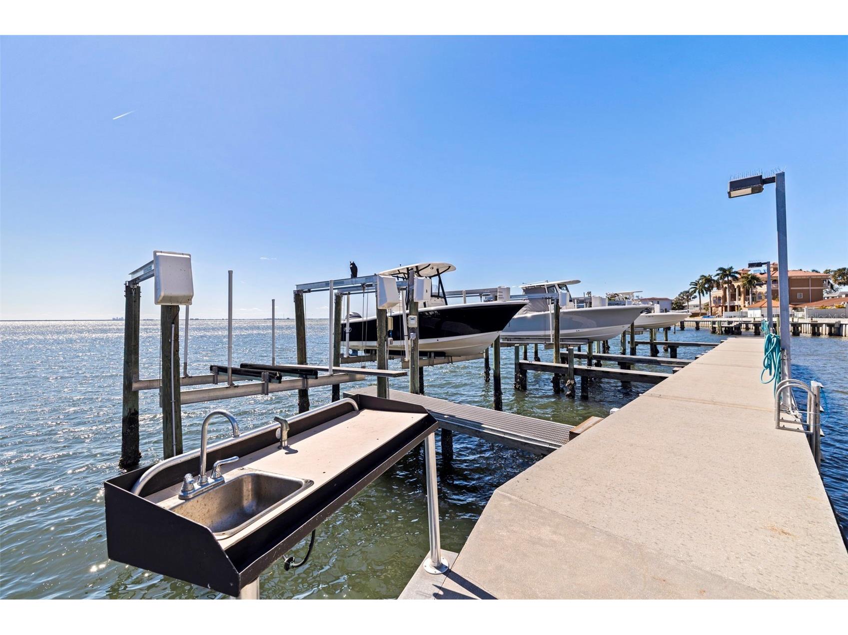 5700 Mariner Street #702 & 703 Tampa FL 33609 - TAMPA BAY TB8514274 image44