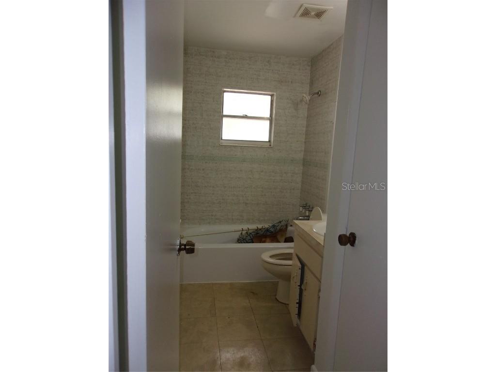 5700 NE 6th Place Ocala FL 34470 OM708249 image21