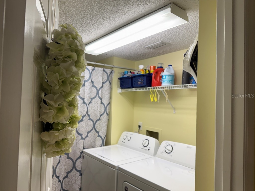 5700 Sheffield Greene Circle #87 Sarasota FL 34235 A4660475 image23