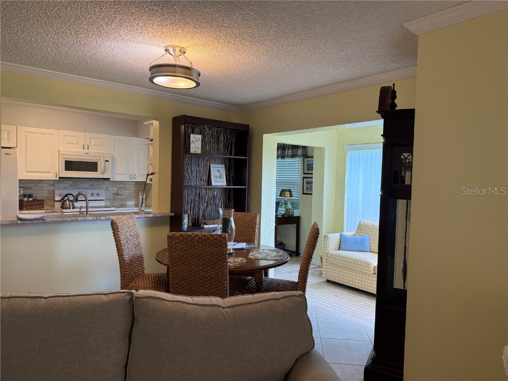 5700 Sheffield Greene Circle #87 Sarasota FL 34235 A4660475 image7