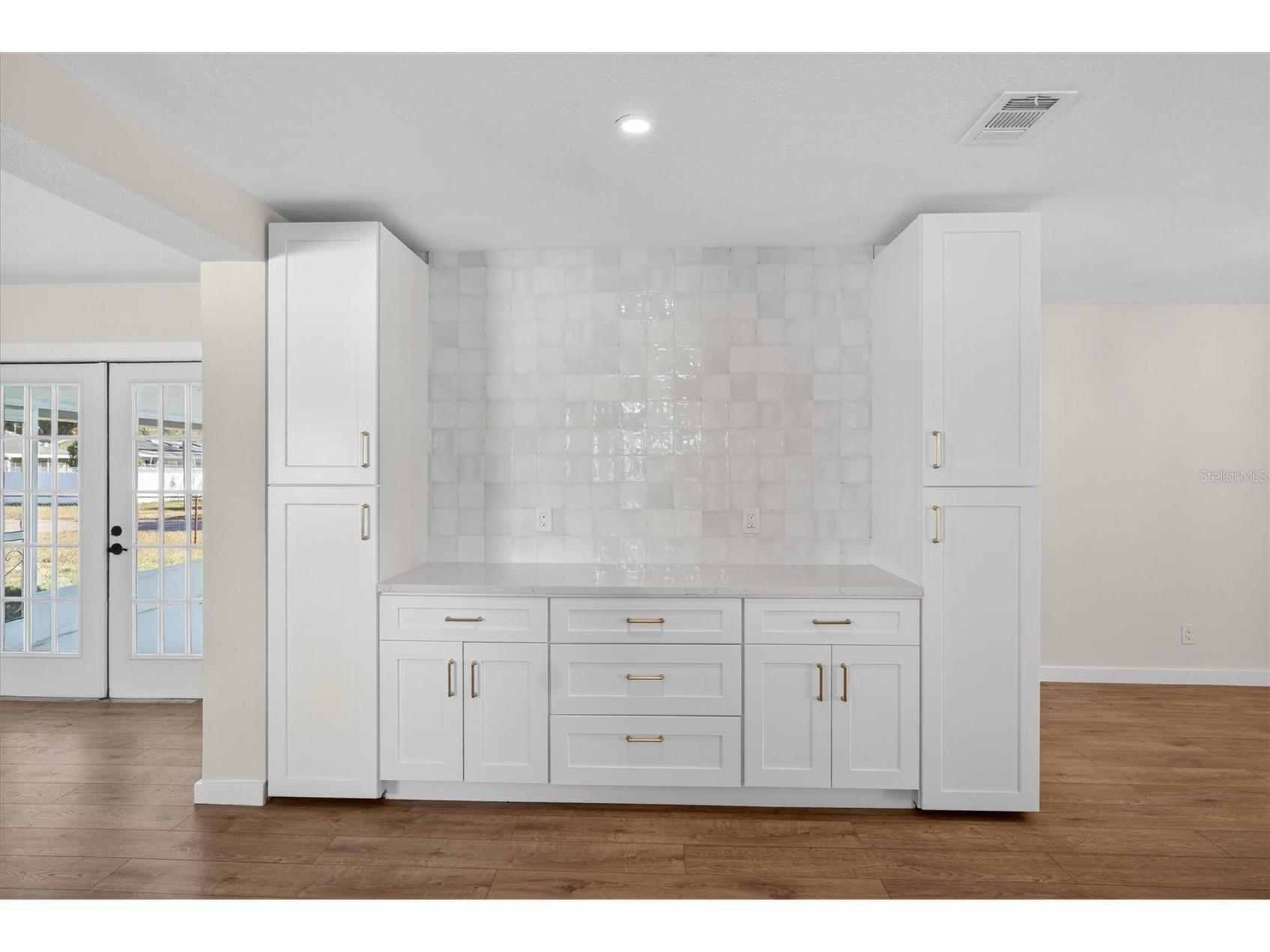 5701 14th Avenue N Saint Petersburg FL 33710 TB8467593 image18