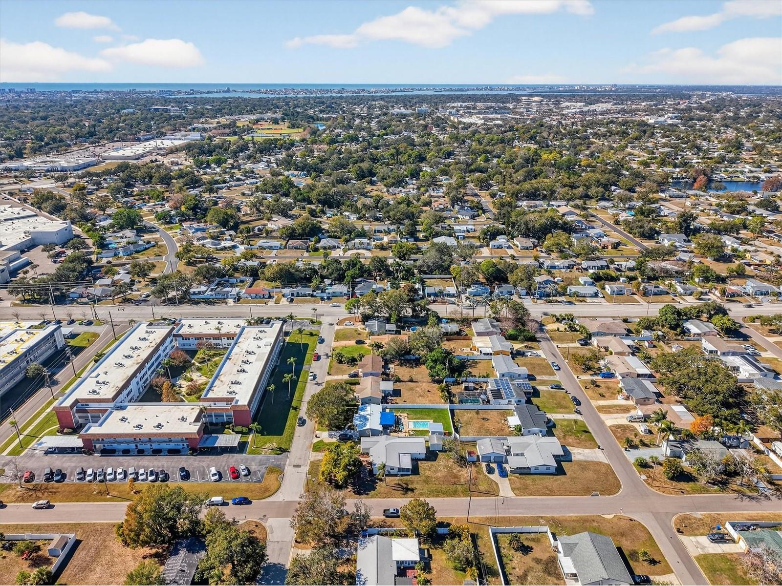 5701 14th Avenue N Saint Petersburg FL 33710 TB8467593 image38