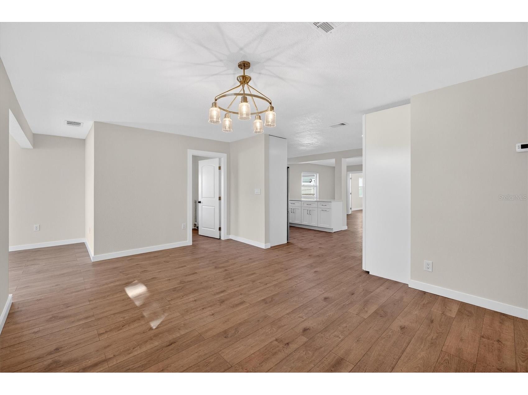 5701 14th Avenue N Saint Petersburg FL 33710 TB8467593 image9