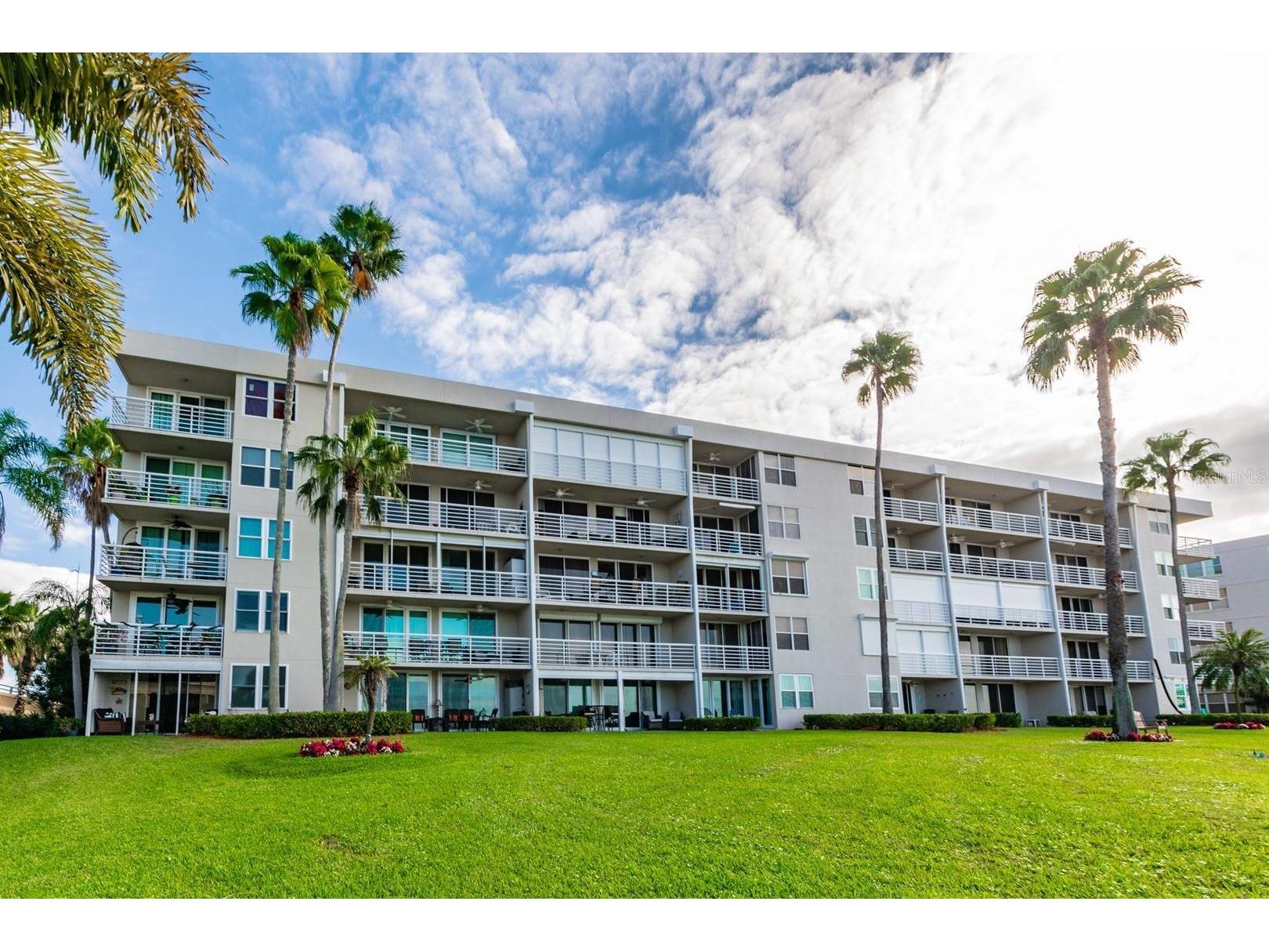 5701 Bahia Del Mar Circle #403 Saint Petersburg FL 33715 TB8474658 image2