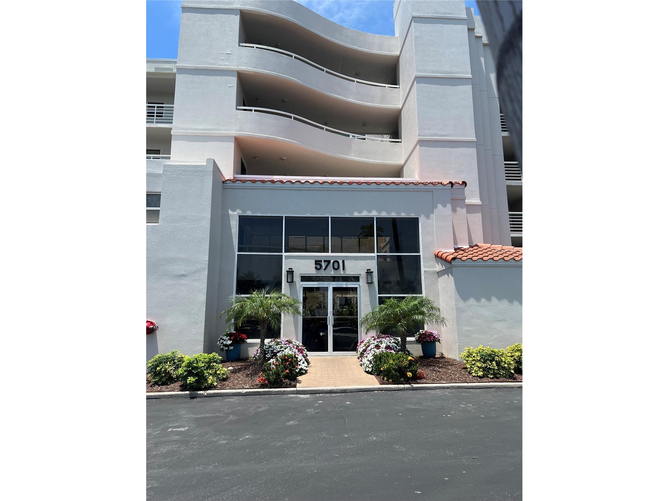 5701 Bahia Del Mar Circle #508 Saint Petersburg FL 33715 TB8508318 image1
