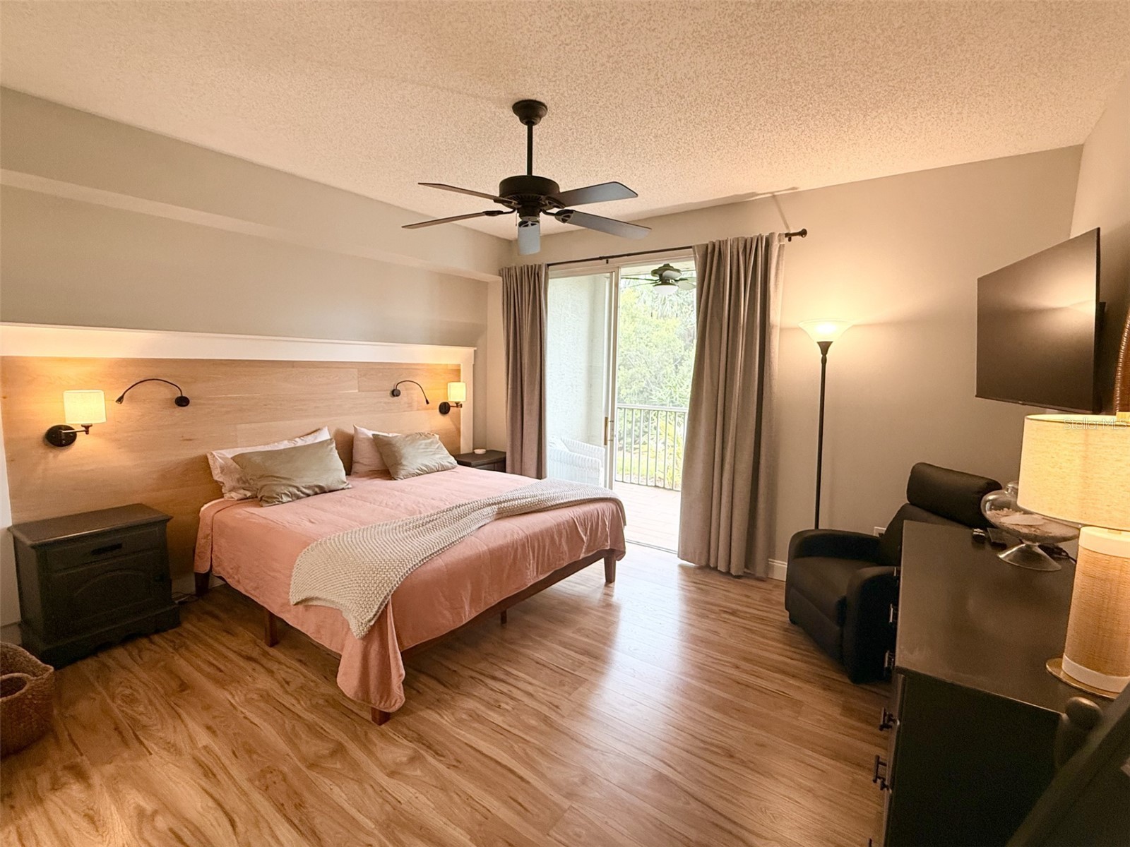 5701 Bentgrass Drive #18-104 Sarasota FL 34235 A4695155 image17