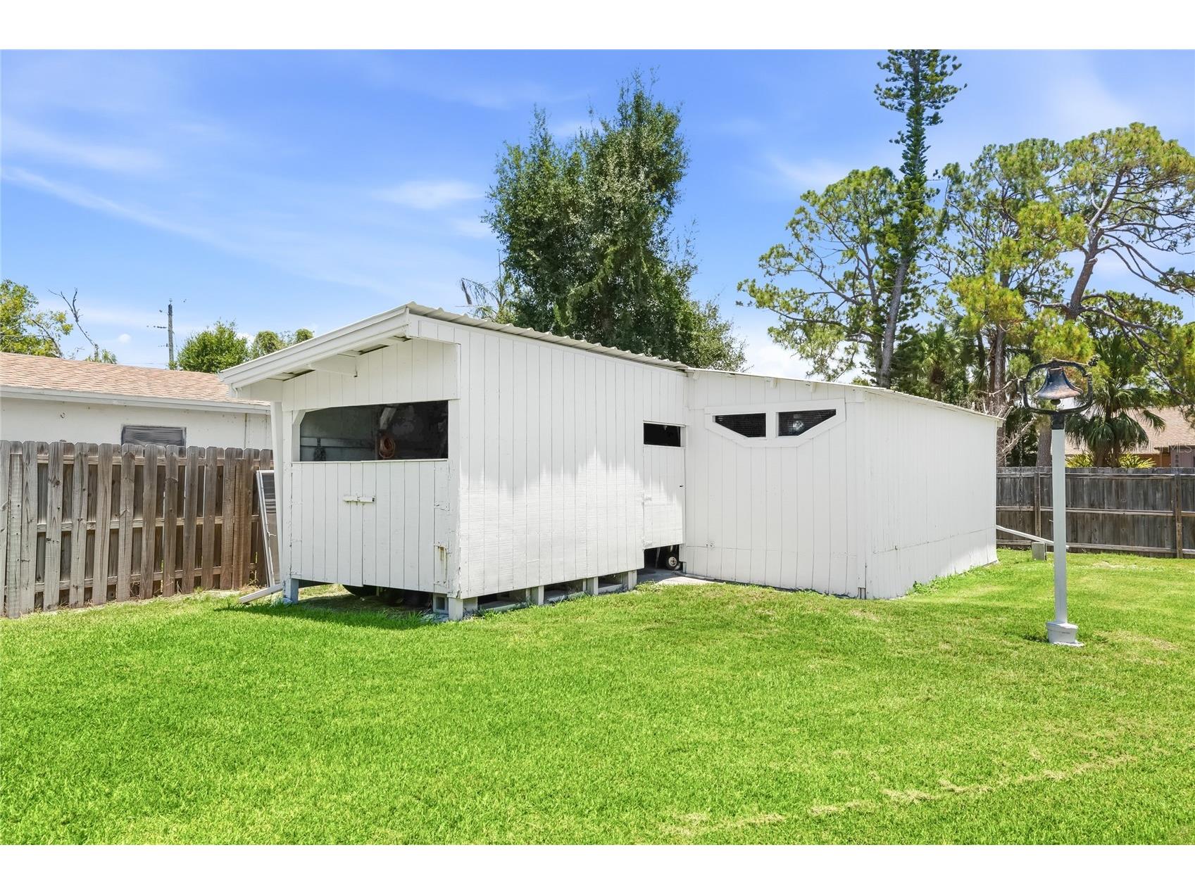 5701 Blount Avenue Sarasota FL 34231 A4697731 image31