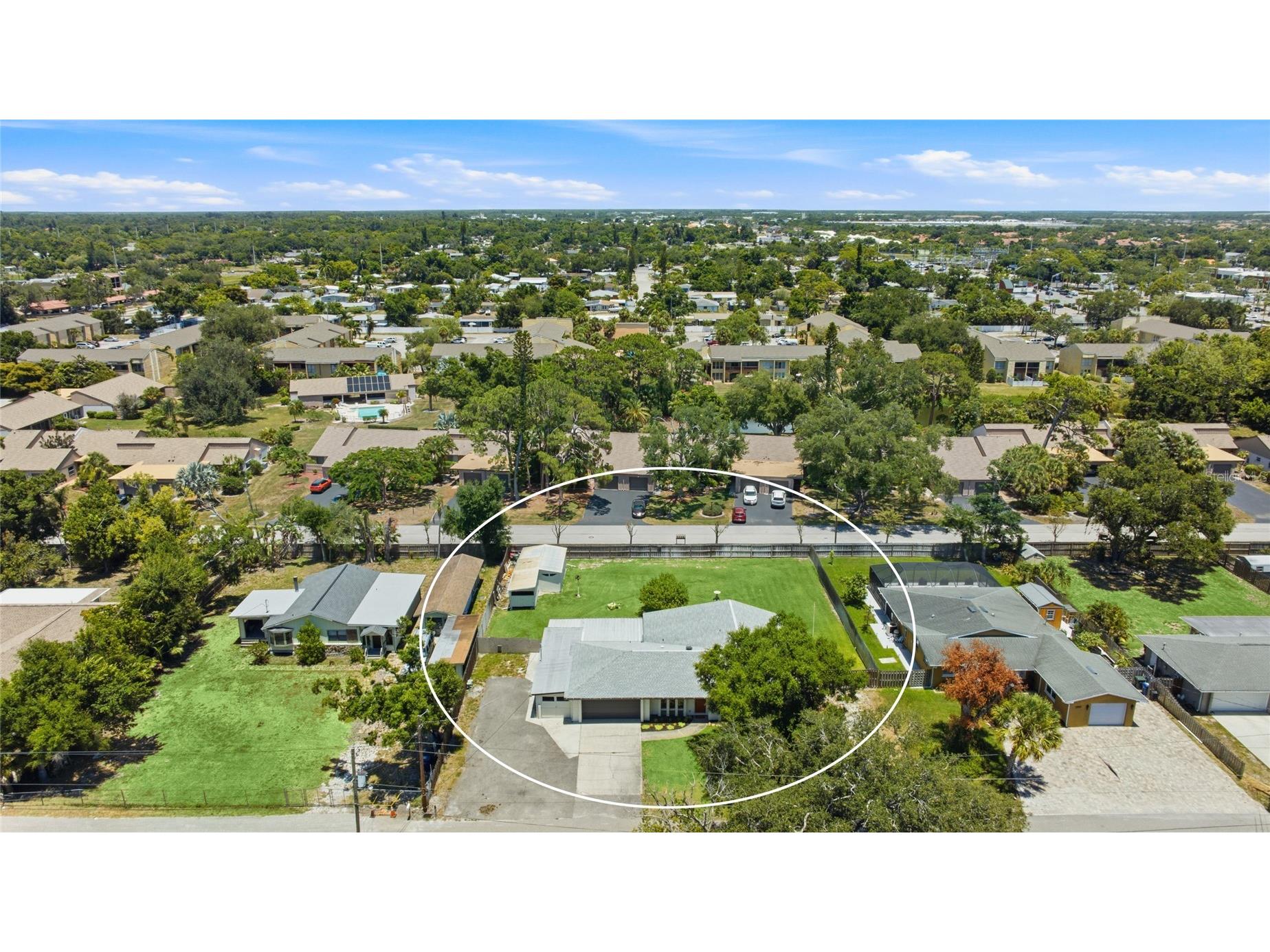 5701 Blount Avenue Sarasota FL 34231 A4697731 image35