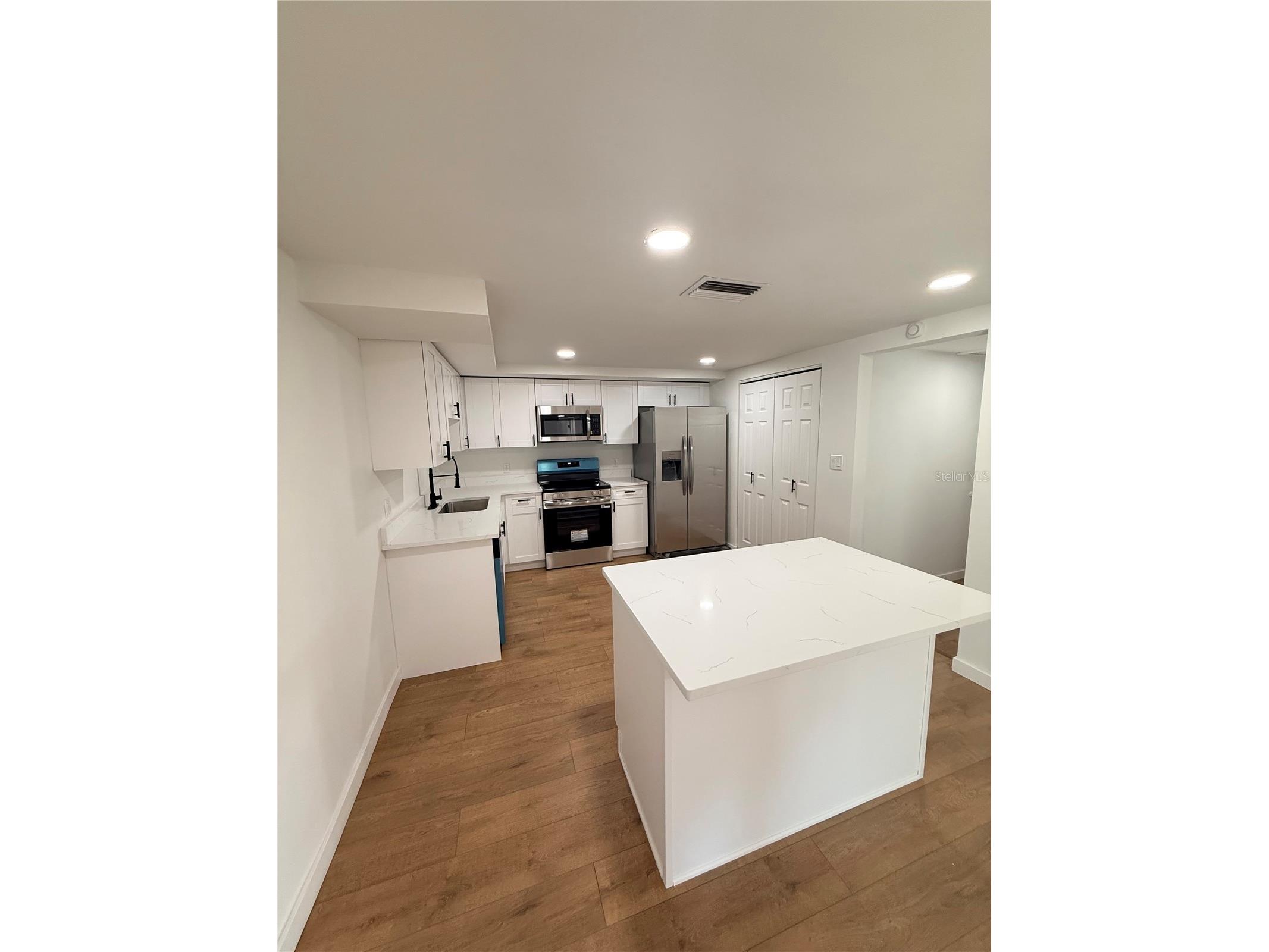 5701 Canosa Drive Holiday FL 34690 TB8497357 image8