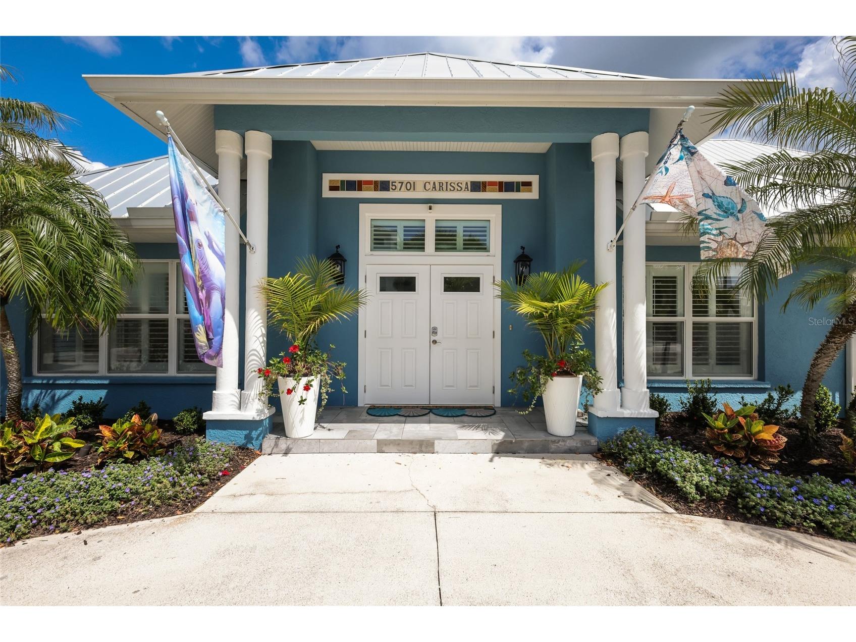 5701 Carissa Street Holmes Beach FL 34217 A4688232 image3