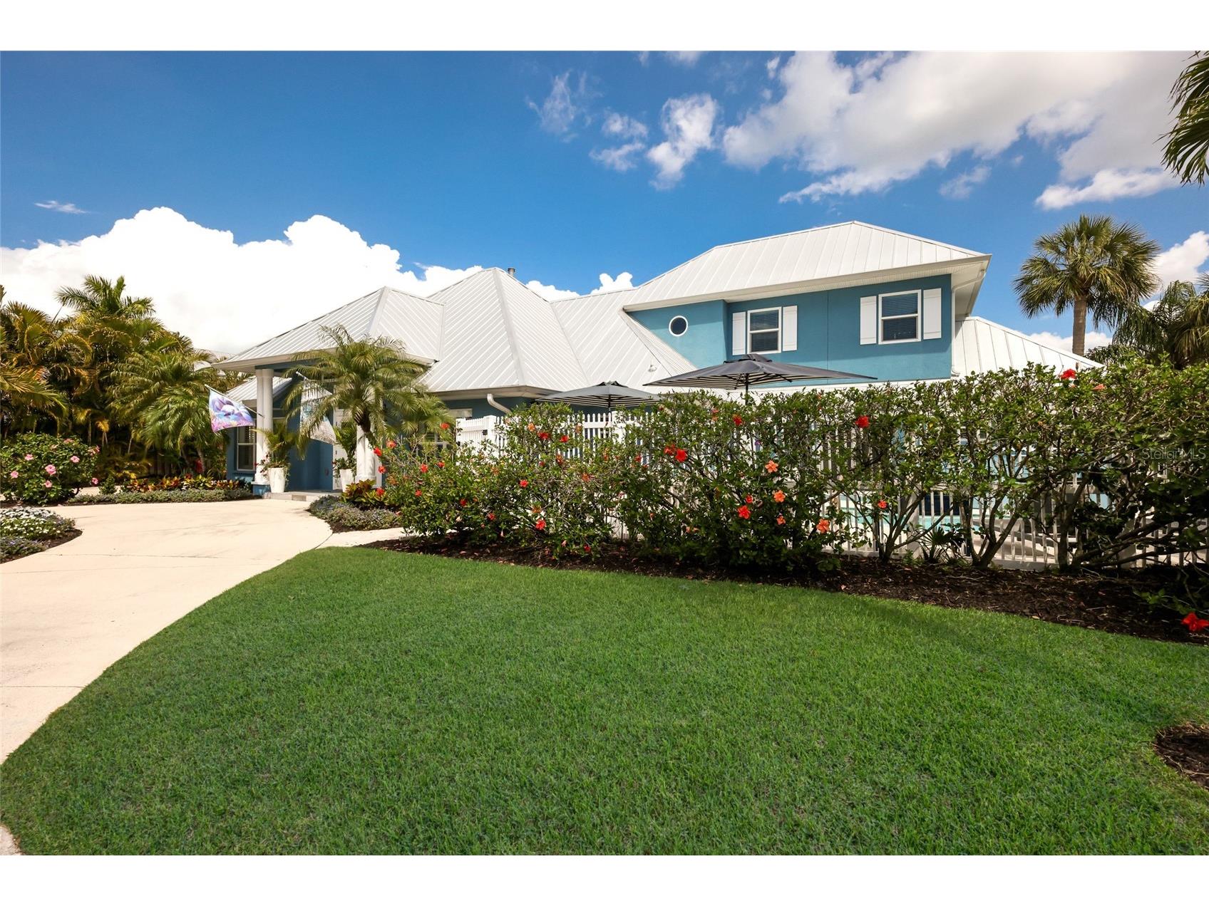 5701 Carissa Street Holmes Beach FL 34217 A4688232 image6