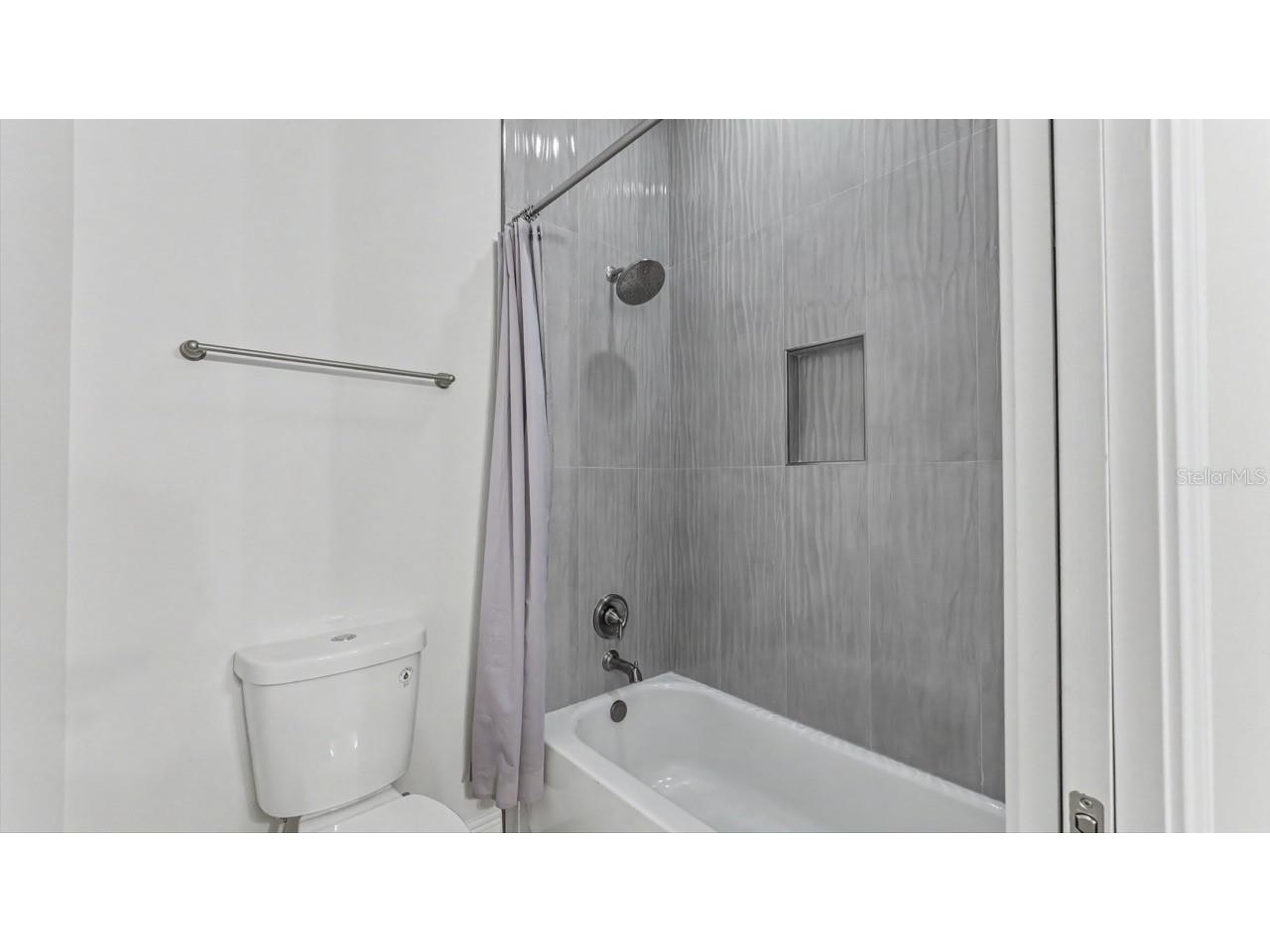 5701 Crestview Drive Lady Lake FL 32159 P4939293 image32