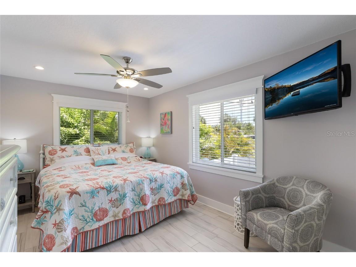 5701 Holmes Boulevard #B Holmes Beach FL 34217 A4664743 image18