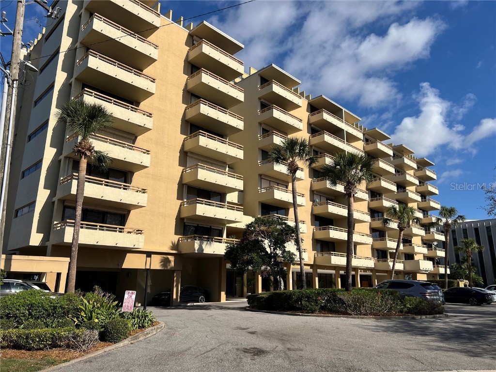 5701 Mariner Street #606 Tampa FL 33609 - TAMPA BAY TB8349145 image1
