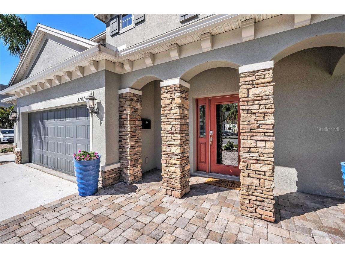 5701 S Macdill Avenue Tampa FL 33611 TB8406569 image2