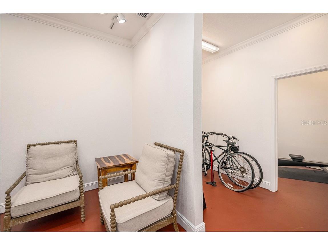 5701 S Macdill Avenue Tampa FL 33611 TB8406569 image36