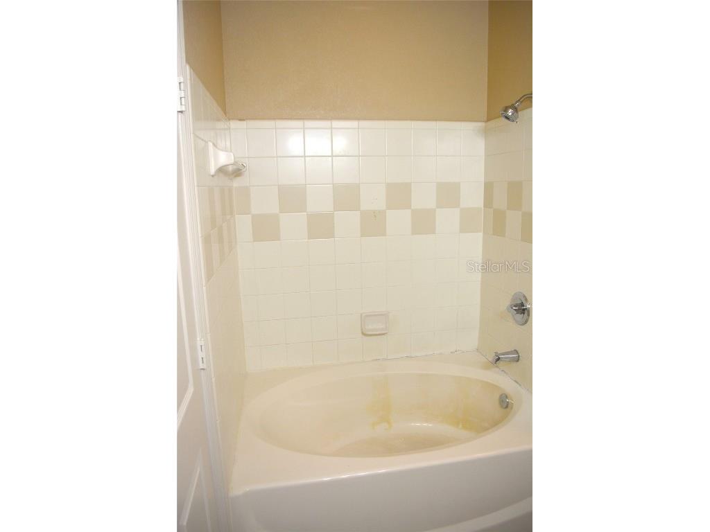 5701 Soldier Circle #104 Sarasota FL 34233 A4627872 image24