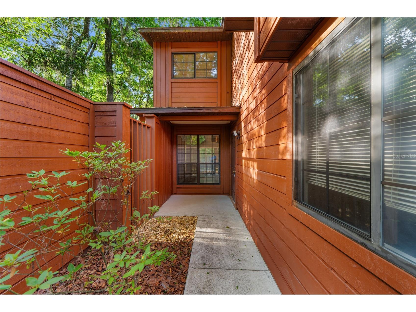 5701 SW 10th Place Gainesville FL 32607 GC539107 image2