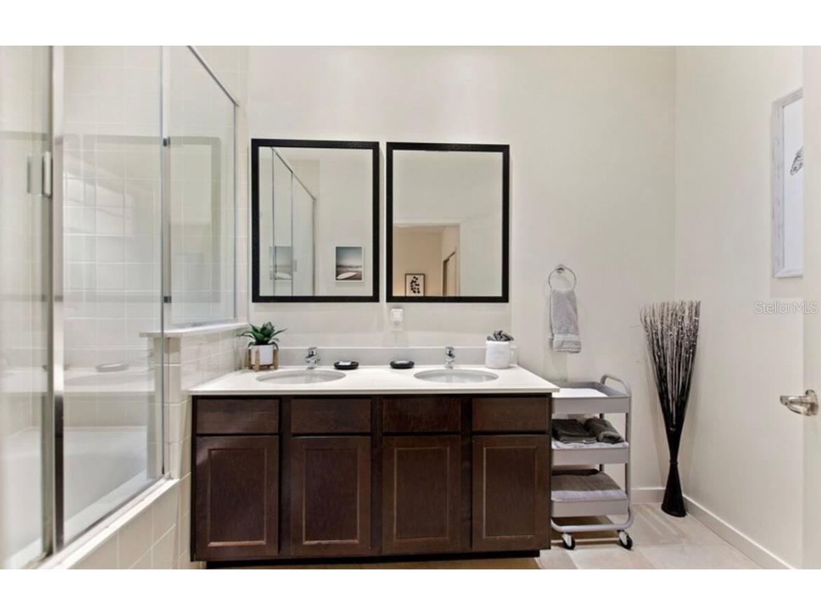 5702 Olga Street Kissimmee FL 34746 O6358286 image15