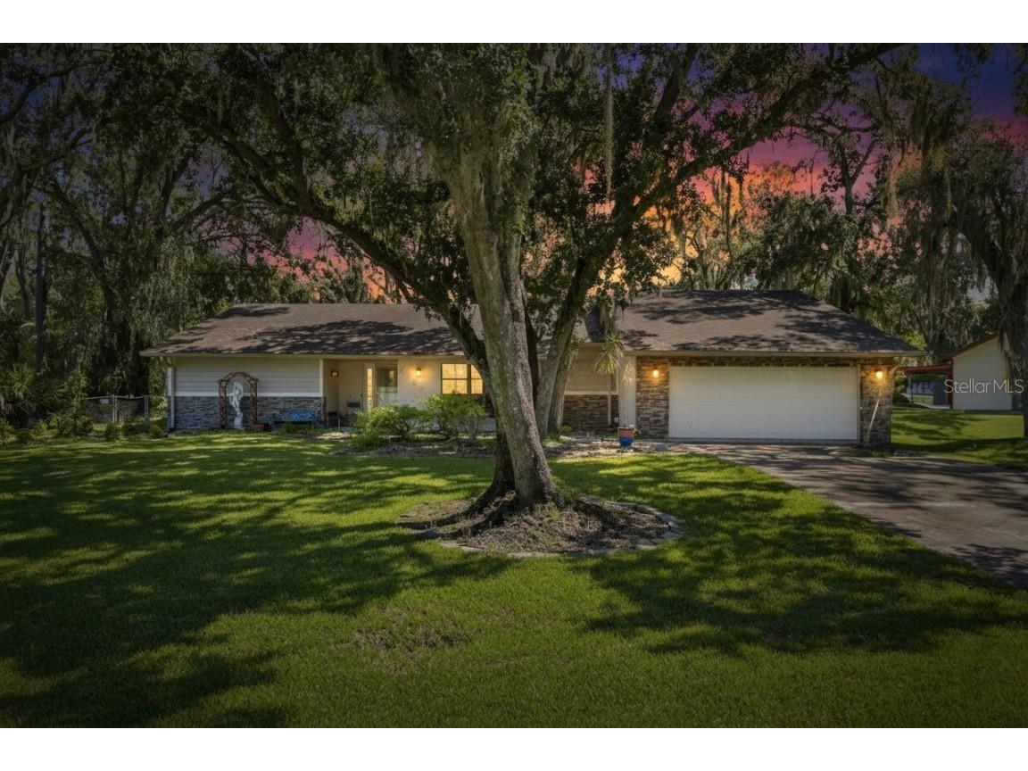 5702 Tree Stand Lane Lakeland FL 33811 TB8431277 image1