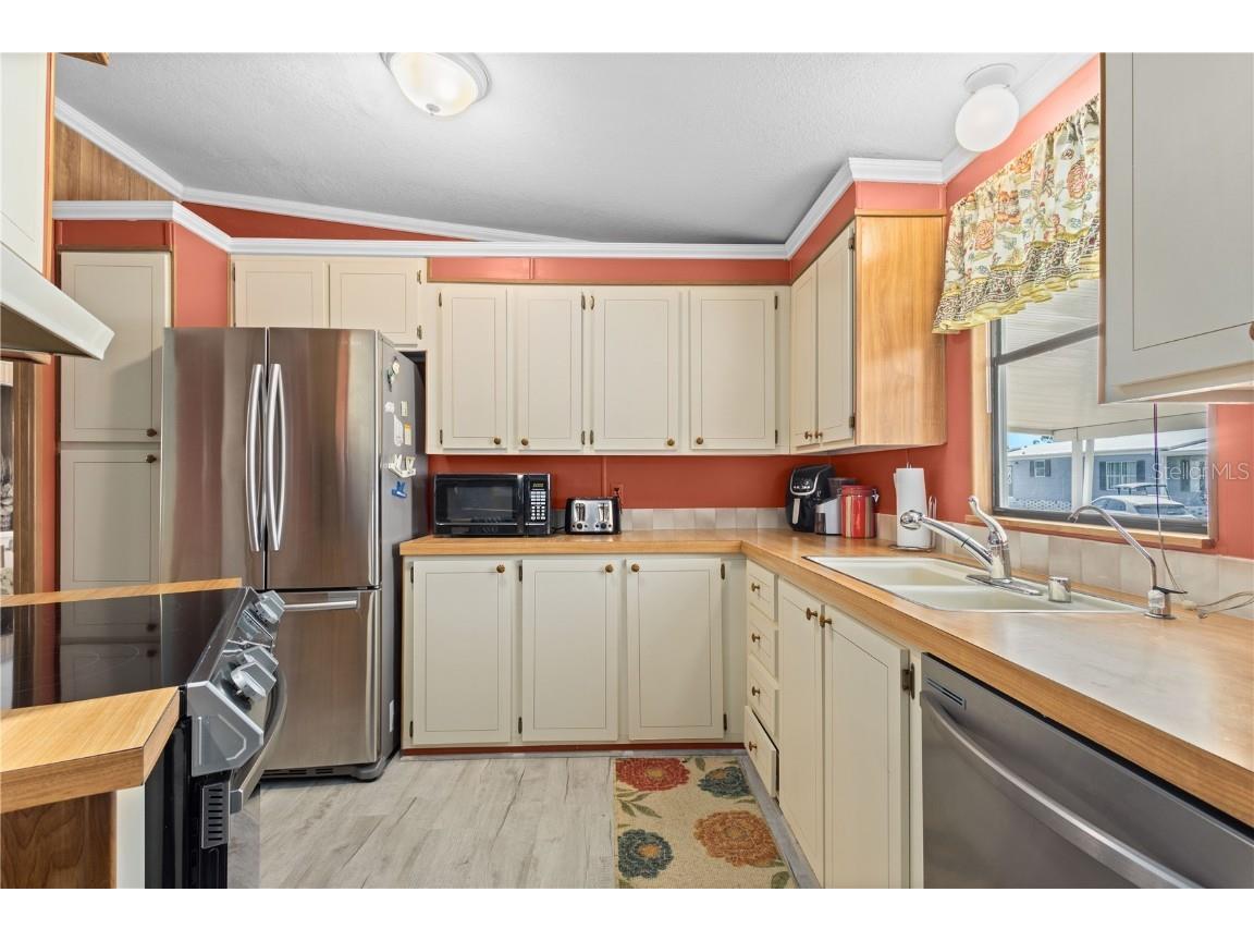 5703 Holiday Park Boulevard North Port FL 34287 D6140786 image6