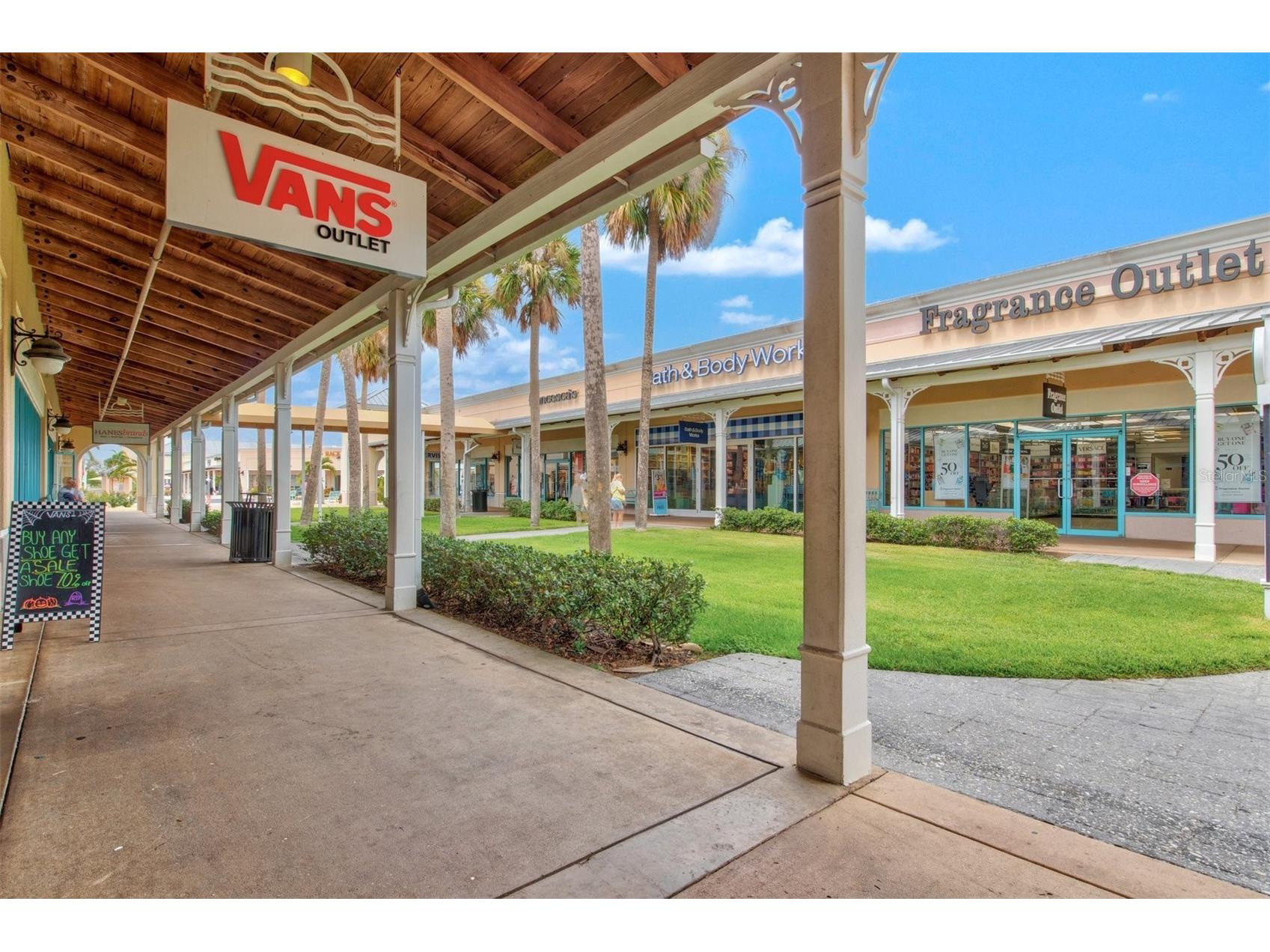 5703 New Paris Way Ellenton FL 34222 A4698719 image64