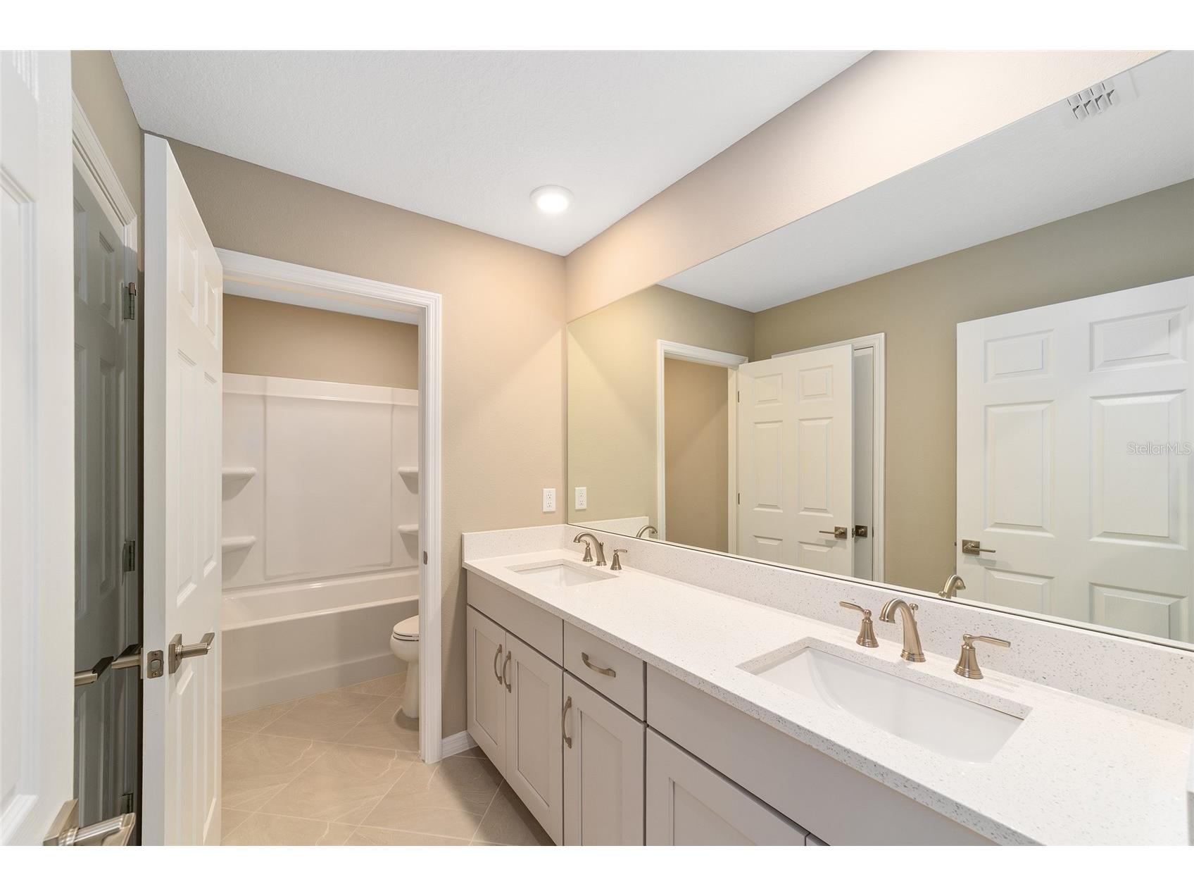 5703 SW 70th Avenue Ocala FL 34474 OM725707 image38