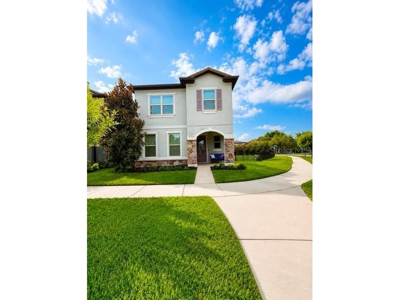 5703 Village Center Drive Lithia FL 33547 TB8520877 image1