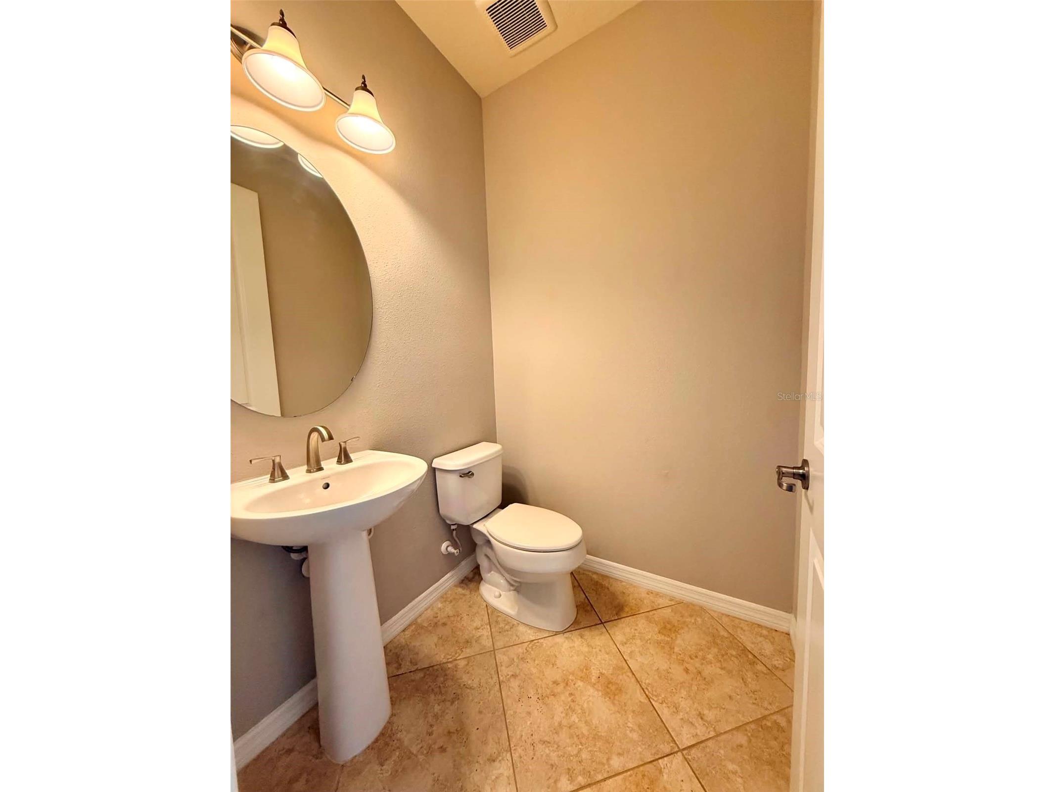 5703 Village Center Drive Lithia FL 33547 TB8520877 image17