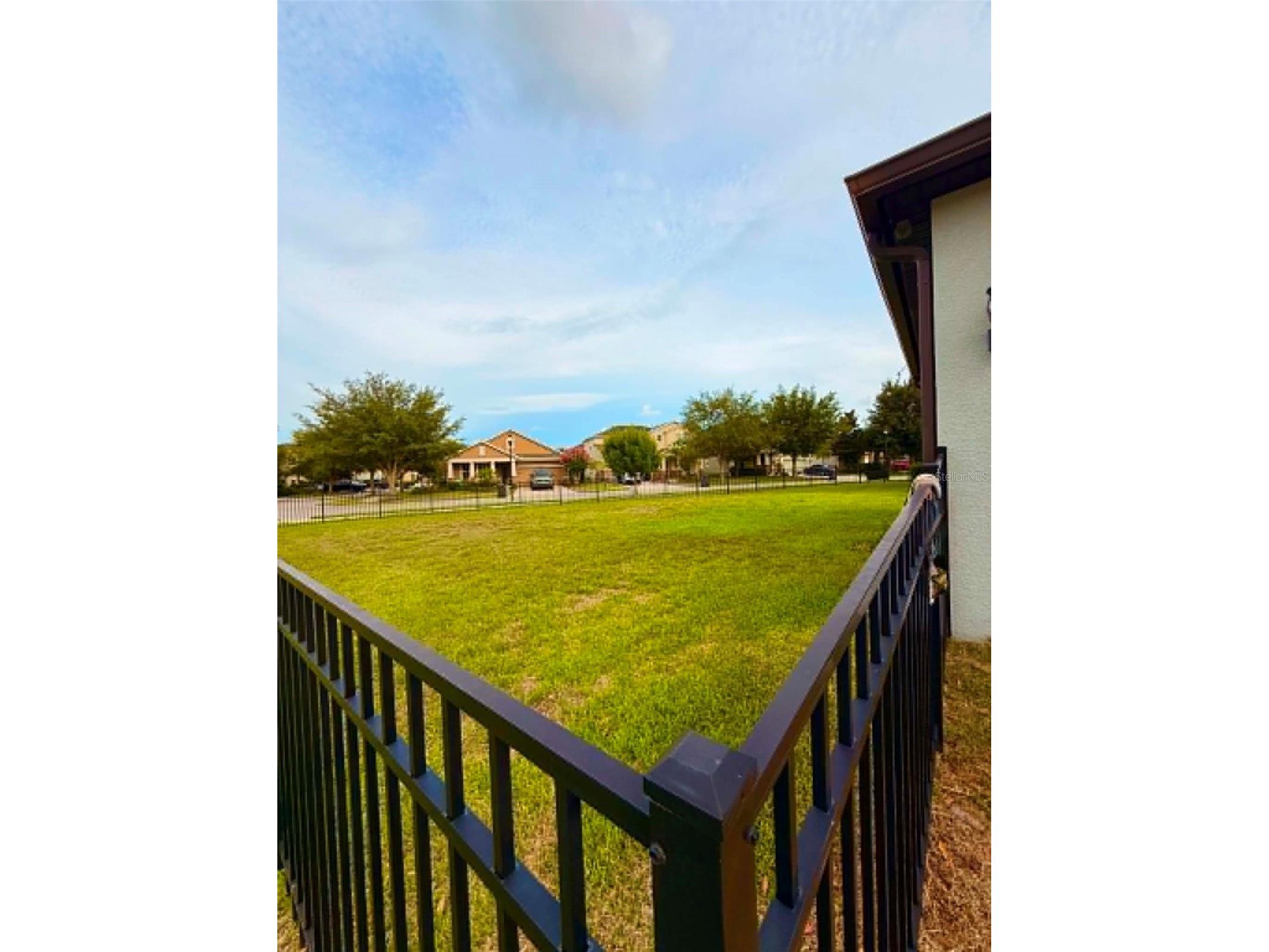 5703 Village Center Drive Lithia FL 33547 TB8520877 image36